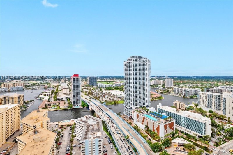 Condo for sale at Beach Club Three 3608