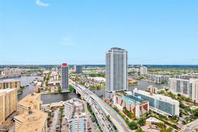 Comprar apartamento en Beach Club Three 3608