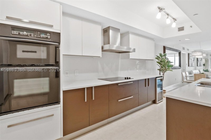 Condo for sale at Beach Club Three 3608