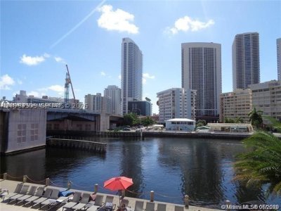 Beachwalk Apt #T301