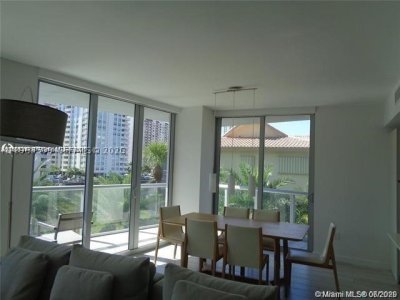 Comprar apartamento no Beachwalk T301