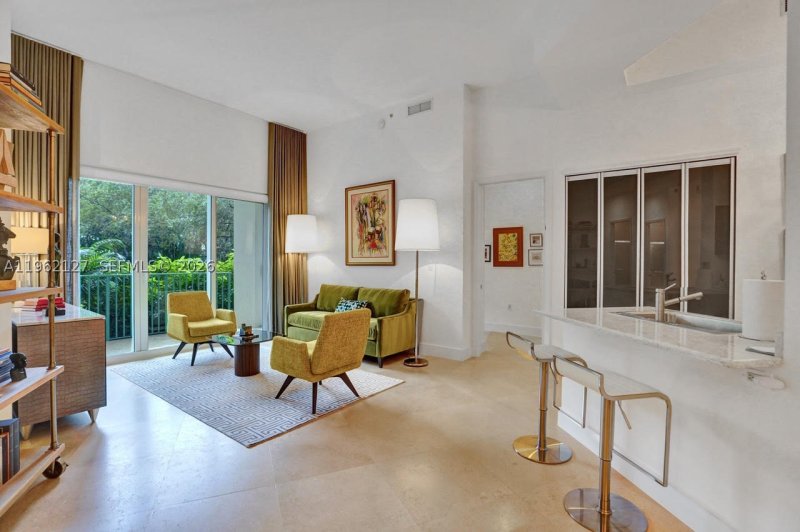 Comprar apartamento en Turnberry Village 112