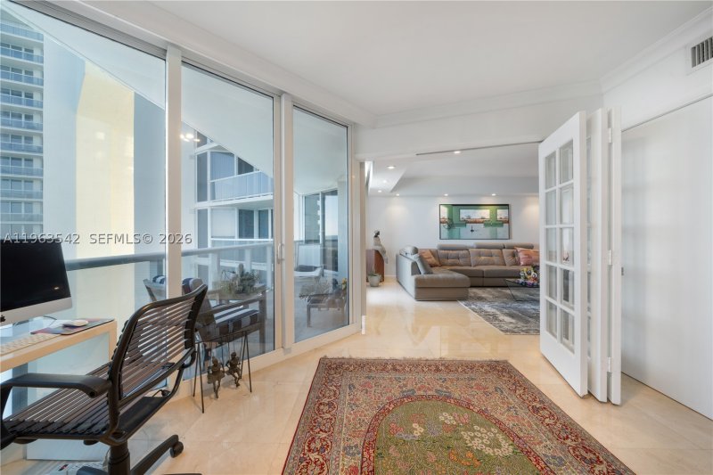 Condo for sale at Ocean One 1202