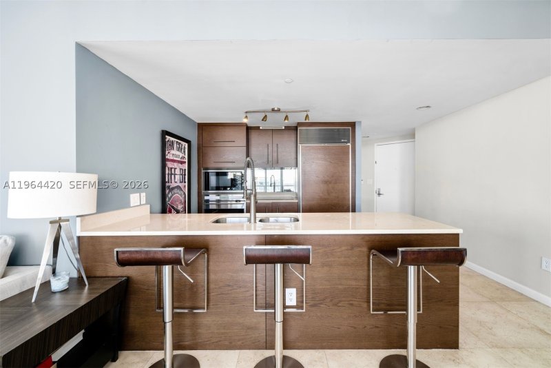 Aluguel de apartamento no Icon Brickell Tower I 5302