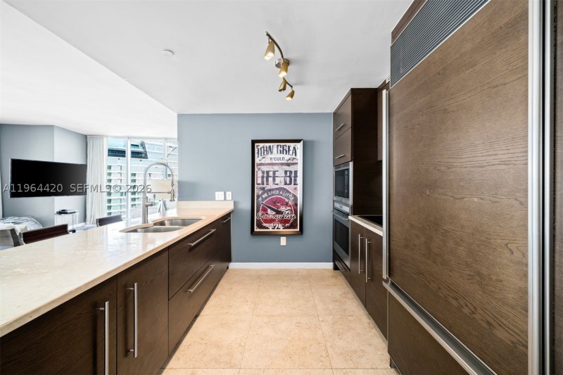 Aluguel de apartamento no Icon Brickell Tower I 5302
