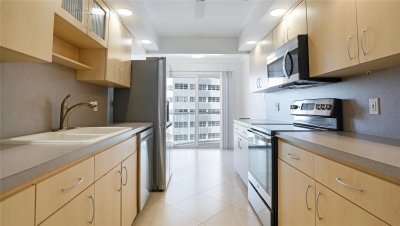 Comprar apartamento en Southpoint Towers 607n