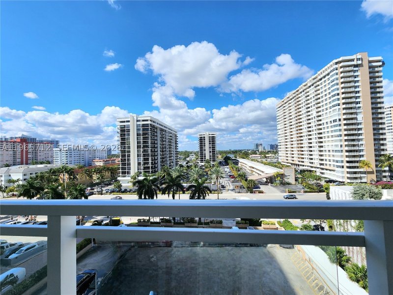 Apartment for rent at Parker Plaza Estates 626