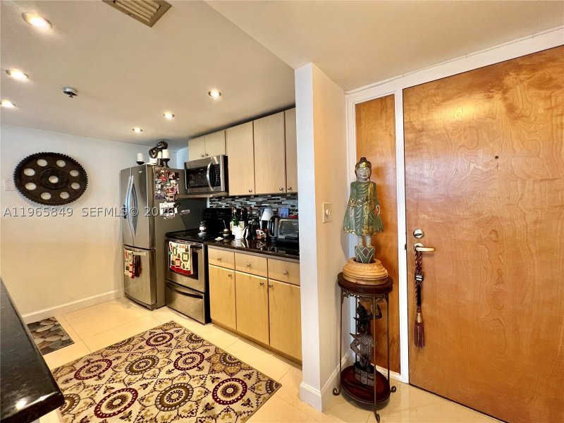 Apartment for rent at Grandview Palace 1817