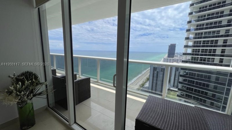 Apartment for rent at Beach Club Two 3404