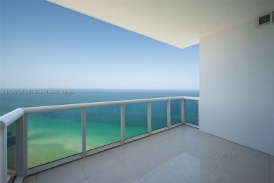 Trump Royale Apt #4808