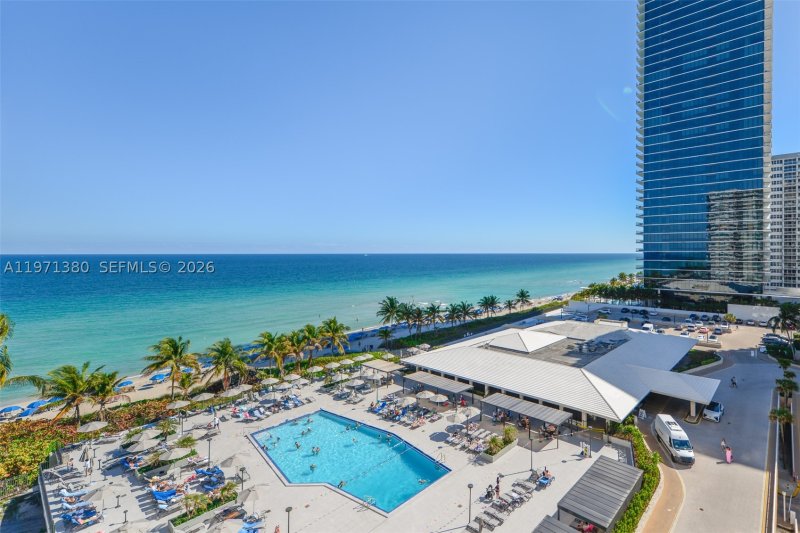 Comprar apartamento en The Hemispheres 8J