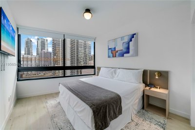 Aluguel de apartamento no District 225 1707