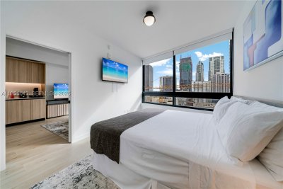 Aluguel de apartamento no District 225 1707