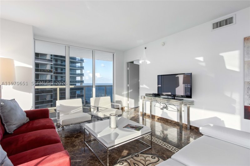 Alquiler de apartamento en Beach Club Two 1908