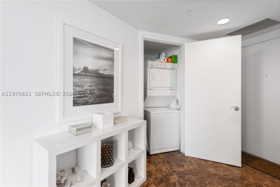 Aluguel de apartamento no Beach Club Two 1908