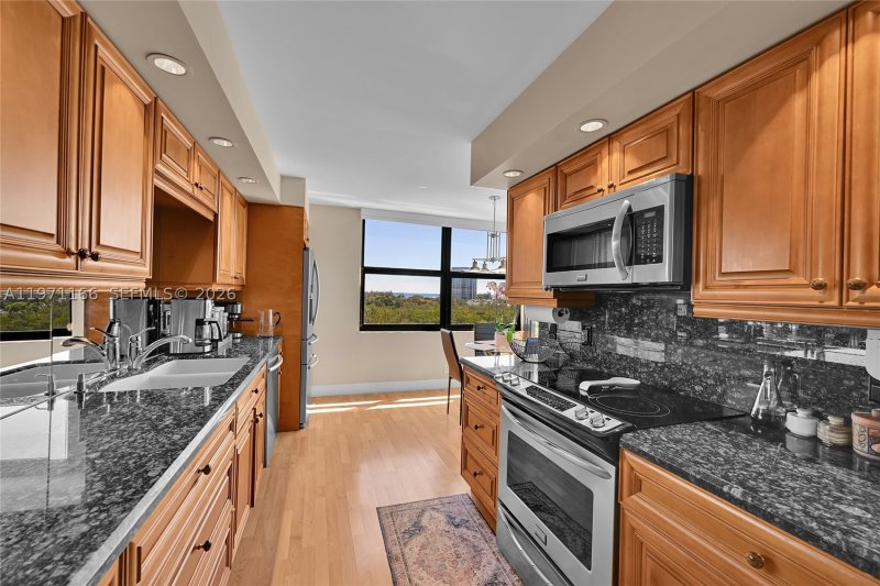 Condo for sale at The Corinthian 9H