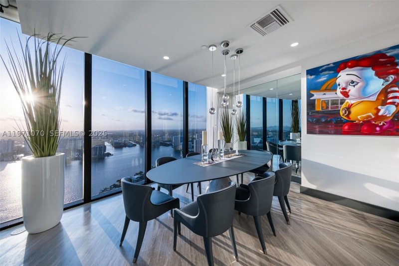 Condo for sale at Porsche Design Tower 5003