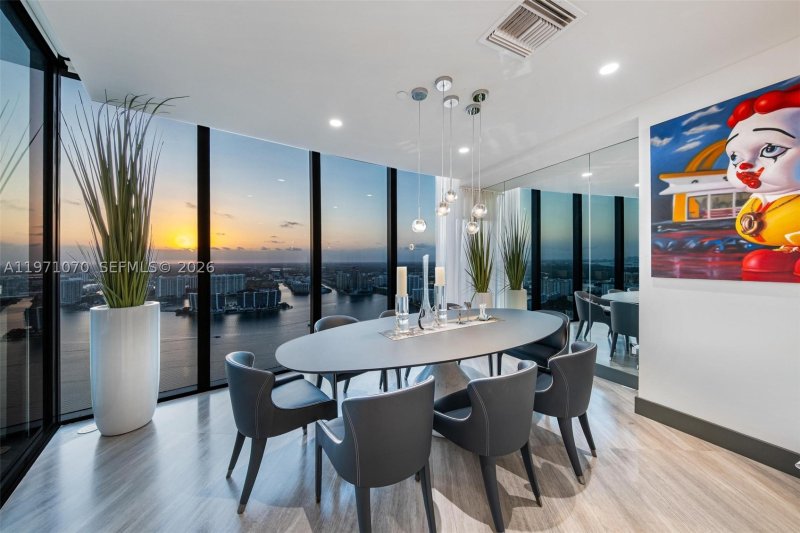 Condo for sale at Porsche Design Tower 5003