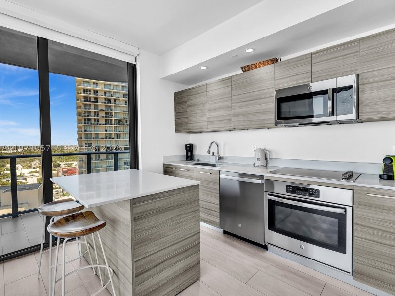Apartment for rent at Hyde Midtown 2016