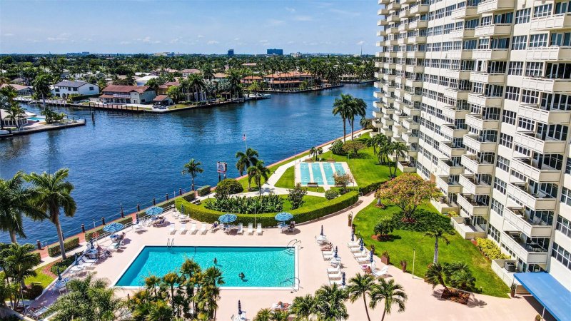 Coral Ridge Towers North Apt #612