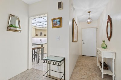 Comprar apartamento no Coral Ridge Towers North 612
