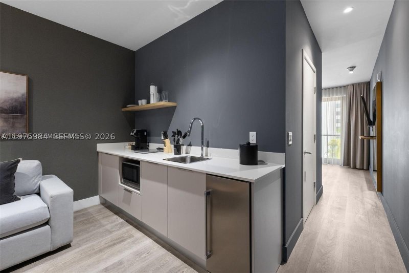 Condo for sale at Smart Brickell III 705