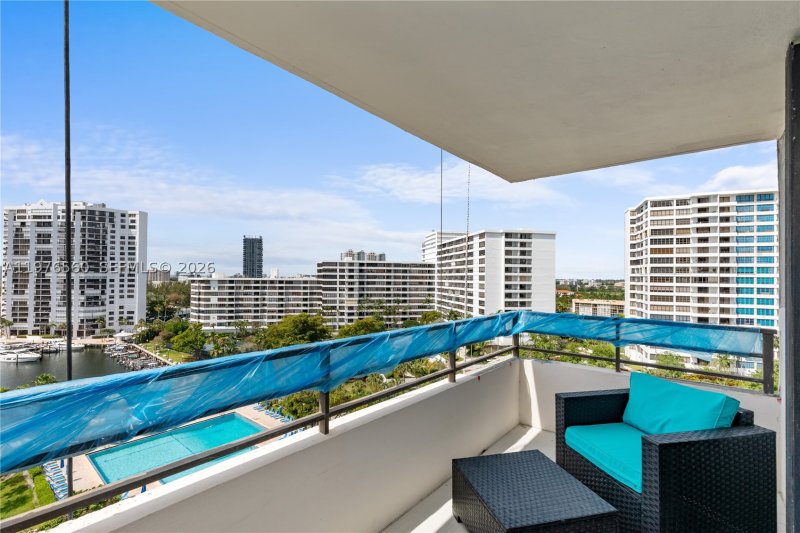 Condo for sale at Olympus Condo 1121