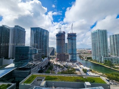 Alquiler de apartamento en Brickell City Centre Reach 1806