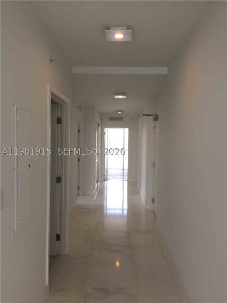 Condo for sale at 400 Sunny Isles 1701