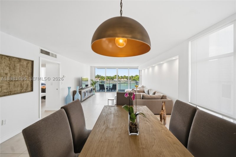Condo for sale at Royal Embassy 4F