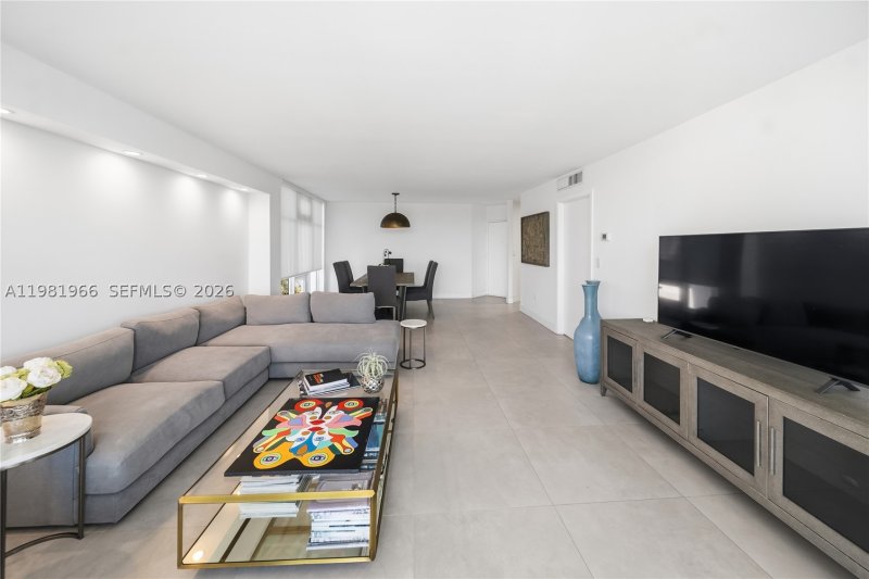 Condo for sale at Royal Embassy 4F