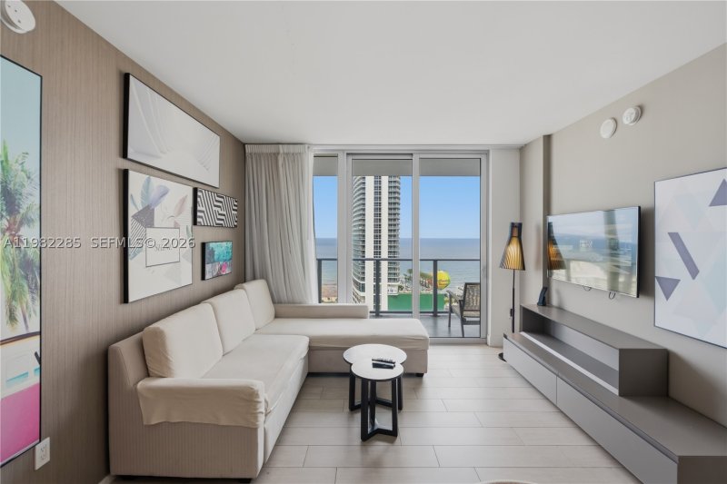 Condo for sale at Hyde Beach House R2005