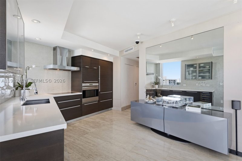 Condo for sale at Capri Marina Grande 1101