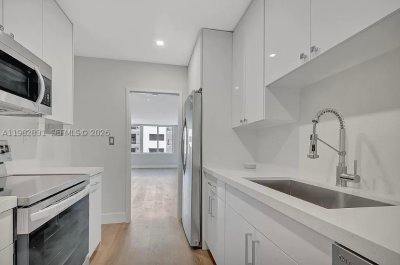 Comprar apartamento no Carriage House Miami Beach 411