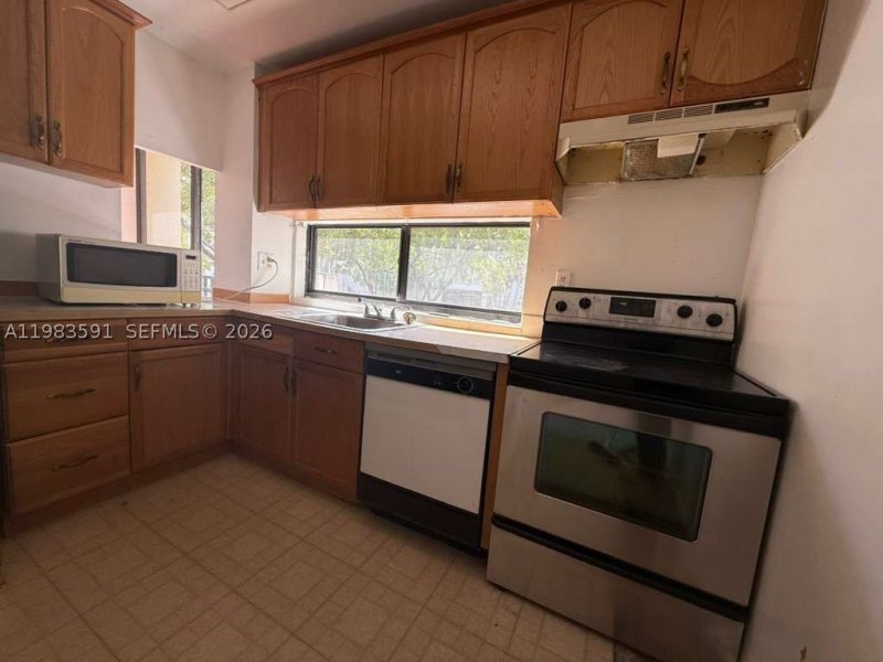 Alquiler de apartamento en Plaza of the Americas 211