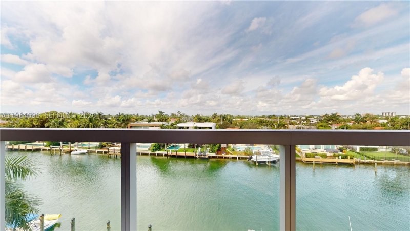 Condo for sale at Kai at Bay Harbor 5E-N
