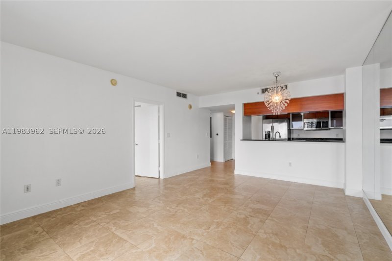 Condo for sale at 1800 Club 1208