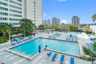 1800 Club Apt #1208