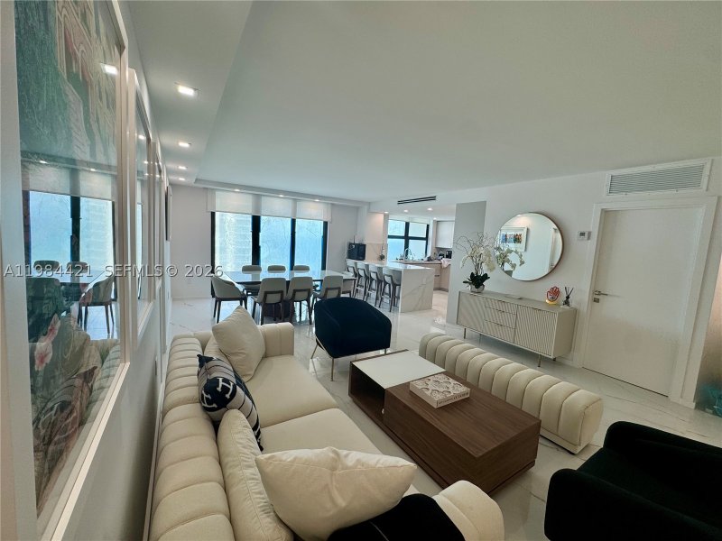 Apartment for rent at Balmoral Condo 20E