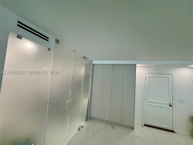 Apartment for rent at Balmoral Condo 20E