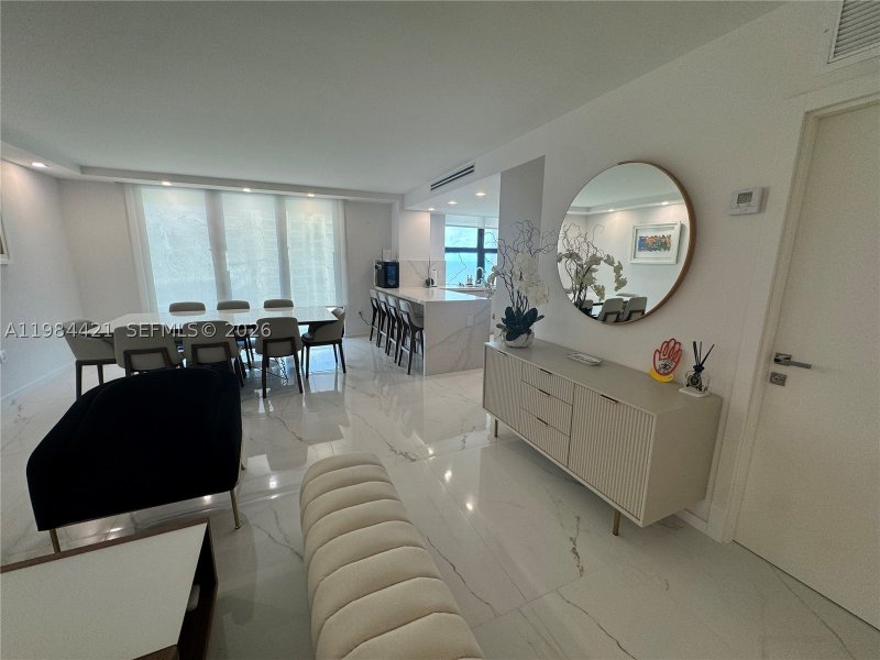 Apartment for rent at Balmoral Condo 20E