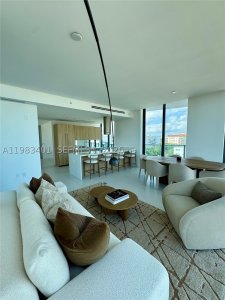 Comprar apartamento en Alana Bay Harbor Island 506