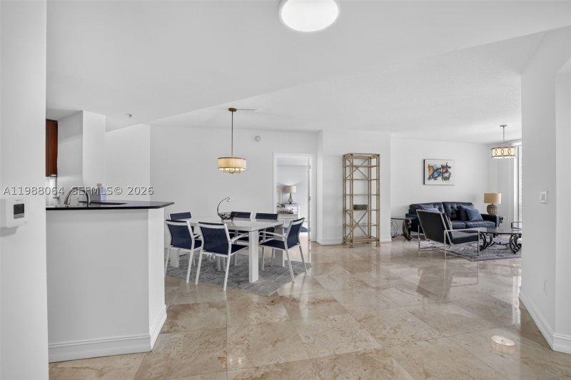 Alquiler de apartamento en La Perla 2404