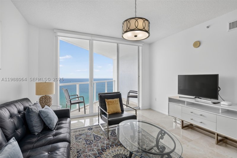 Alquiler de apartamento en La Perla 2404