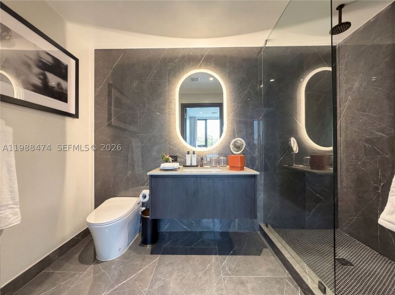 Condo for sale at E11EVEN Hotel & Residences 4111