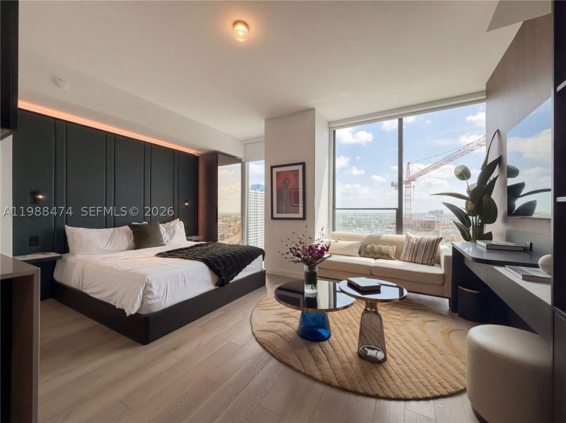 Condo for sale at E11EVEN Hotel & Residences 4111