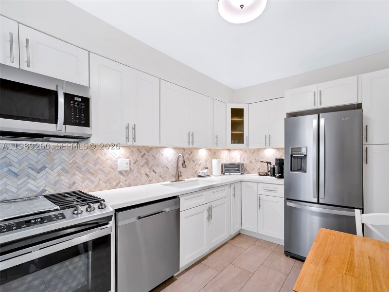 Apartment for rent at Parker Tower 612