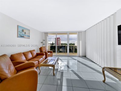Aluguel de apartamento no Parker Tower 612