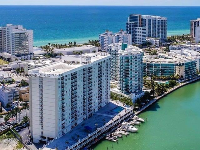 Condo for sale at Aquasol 5T