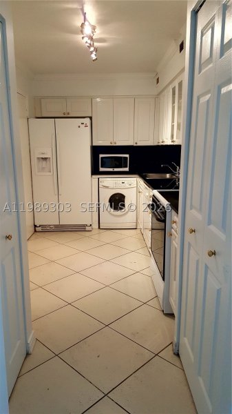 Condo for sale at Aquasol 5T
